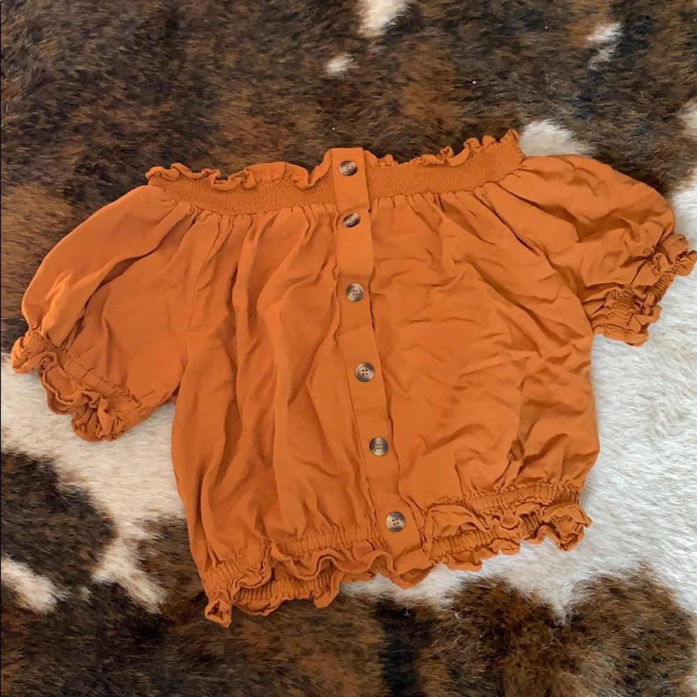 Off the shoulder peplum crop top